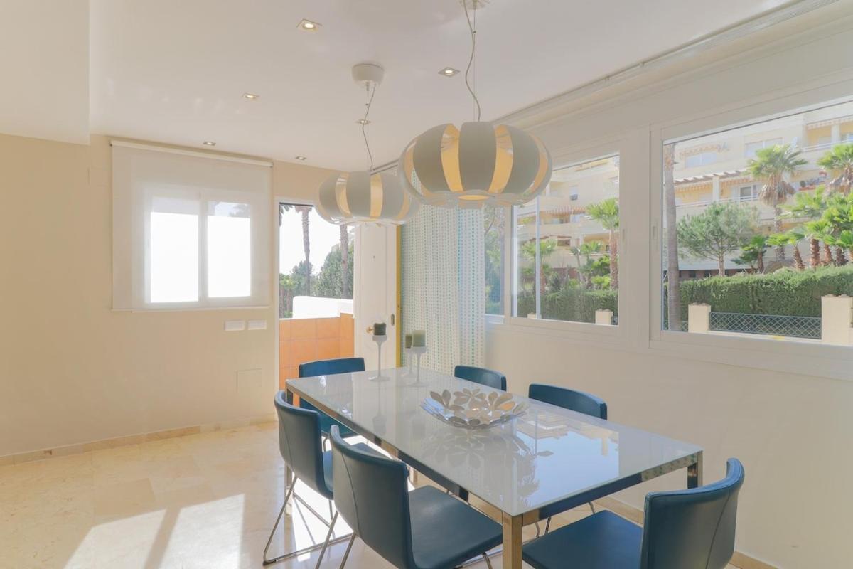 C43 - Family House With Terrace And Shared Pool Villa Benalmadena Exterior photo
