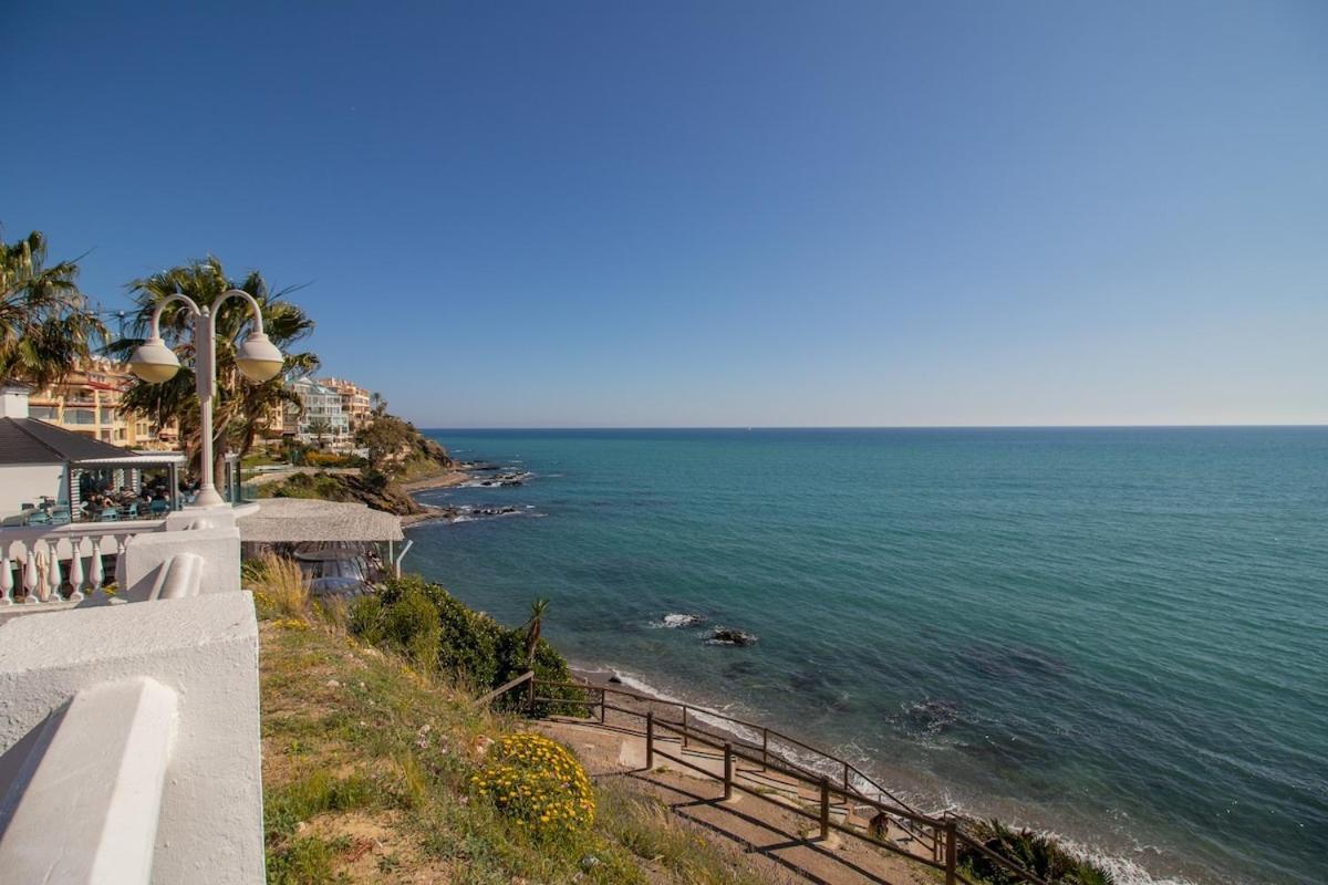 C43 - Family House With Terrace And Shared Pool Villa Benalmadena Exterior photo